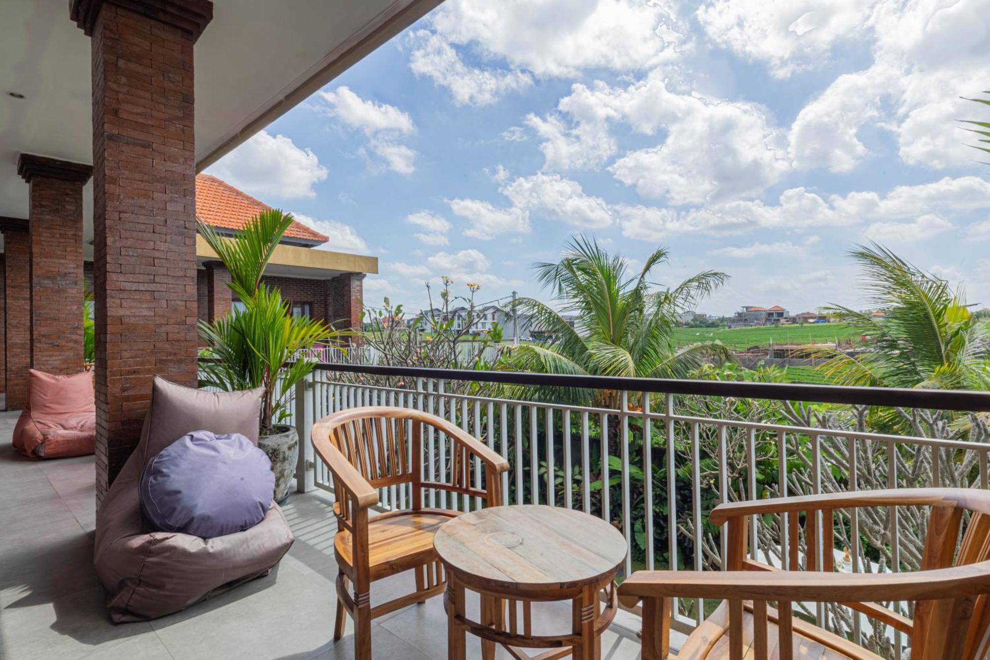 Frangipani House And Spa By Ecommerceloka Canggu Kültér fotó